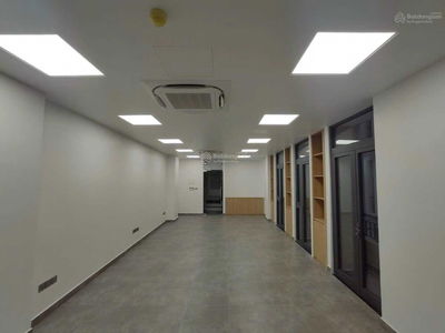 Dang Van Ngu Street, Vietnam Dang Van Ngu Street, Vietnam