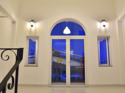 Song Hanh Street, Vietnam  Song Hanh Street, Vietnam