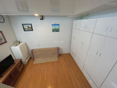 Hang Bai Street, Vietnam  Hang Bai Street, Vietnam