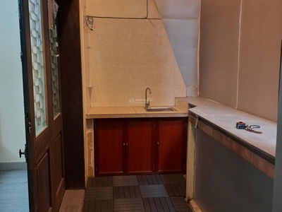 No. 5 Lane 111, Vietnam  No. 5 Lane 111, Vietnam