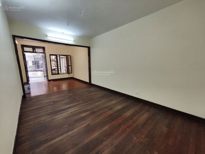 Nguyen Hong Street, Vietnam Nguyen Hong Street, Vietnam