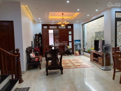 Van Cao Street, Vietnam Van Cao Street, Vietnam