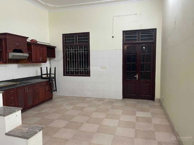 Nguyen Van Troi Street, Vietnam Nguyen Van Troi Street, Vietnam