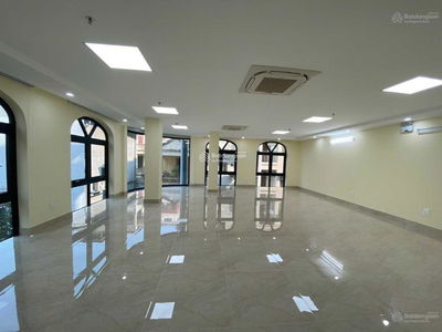 Trung Kinh Street, Vietnam Trung Kinh Street, Vietnam