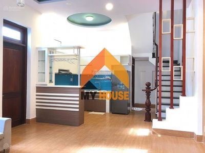 Nguyen Van Huong Street, Vietnam Nguyen Van Huong Street, Vietnam