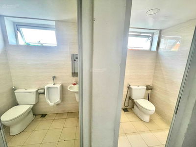 Hai Ba Trung Street, Vietnam Hai Ba Trung Street, Vietnam