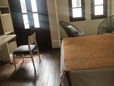 Lac Long Quan Street, Vietnam Lac Long Quan Street, Vietnam