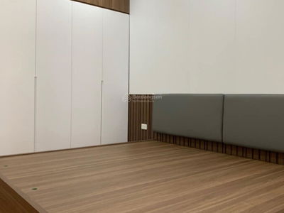 Ngoc Thuy Street, Vietnam  Ngoc Thuy Street, Vietnam