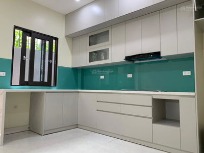 Ngoc Thuy Street, Vietnam Ngoc Thuy Street, Vietnam