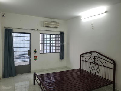 Van Than Street, Vietnam Van Than Street, Vietnam