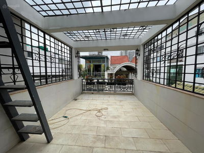 Tran Dinh Xu Street, Vietnam Tran Dinh Xu Street, Vietnam