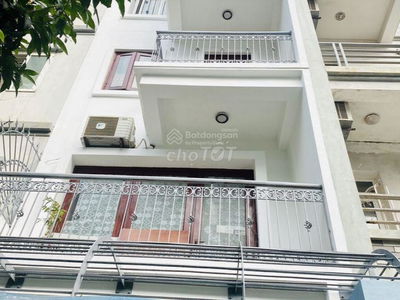 Do Quang Street, Vietnam Do Quang Street, Vietnam