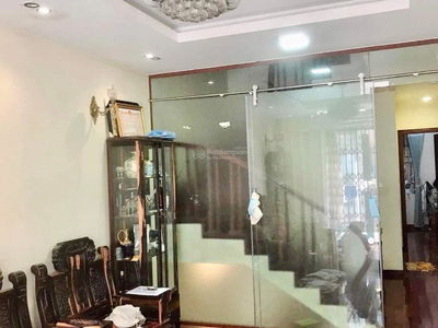 Do Quang Street, Vietnam Do Quang Street, Vietnam