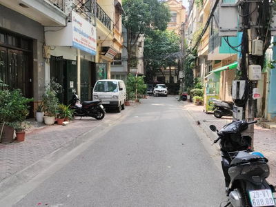 Trung Kinh Street, Vietnam Trung Kinh Street, Vietnam