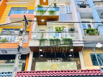 Le Duc Tho Street, Vietnam Le Duc Tho Street, Vietnam