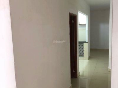 Ha Huy Giap Street, Vietnam Ha Huy Giap Street, Vietnam