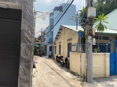 Tran Ke Xuong Street, Vietnam Tran Ke Xuong Street, Vietnam