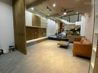 Tran Quang Dieu Street, Vietnam Tran Quang Dieu Street, Vietnam