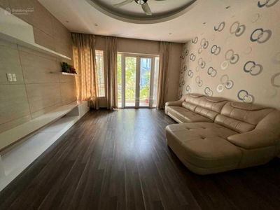 Him Lam Kenh Te, Vietnam  Him Lam Kenh Te, Vietnam