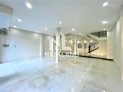 Nguyen Hoang Street, Vietnam Nguyen Hoang Street, Vietnam