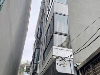 Tan Thuy Street, Vietnam Tan Thuy Street, Vietnam