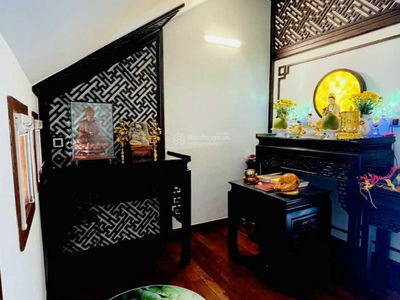 Nguyen Ba Huan Street, Vietnam Nguyen Ba Huan Street, Vietnam