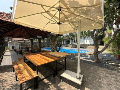 Nguyen Van Huong Street, Vietnam Nguyen Van Huong Street, Vietnam