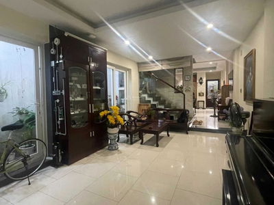 Le Van Sy Street, Vietnam Le Van Sy Street, Vietnam