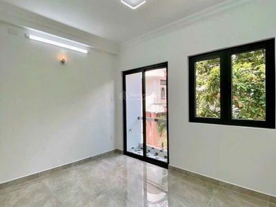 Nguyen Minh Hoang Street, Vietnam Nguyen Minh Hoang Street, Vietnam