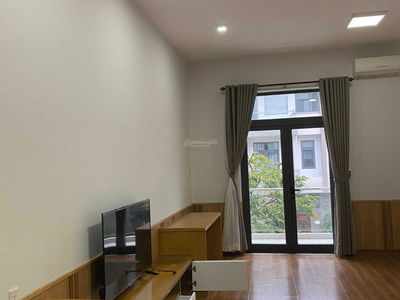 Nguyen Tat Thanh Street, Vietnam Nguyen Tat Thanh Street, Vietnam