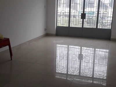 Ta Quang Buu Street, Vietnam Ta Quang Buu Street, Vietnam