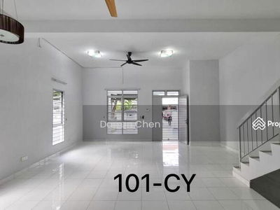 Terrace house at Setia Alam, Malaysia Terrace house at Setia Alam, Malaysia