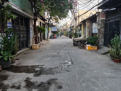 Le Van Quoi Street, Vietnam Le Van Quoi Street, Vietnam