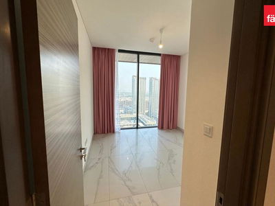 One Park Avenue, United Arab Emirates  One Park Avenue, United Arab Emirates