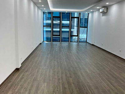 Trung Kinh Street, Vietnam Trung Kinh Street, Vietnam