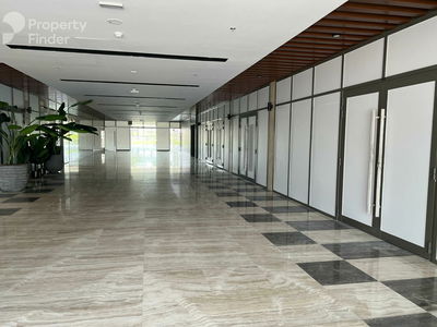 Farhad Azizi Residence, United Arab Emirates  Farhad Azizi Residence, United Arab Emirates