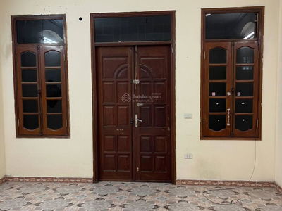 Alley 56/119, Vietnam  Alley 56/119, Vietnam