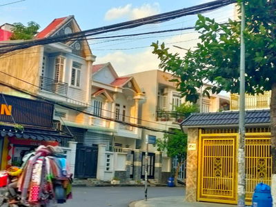 Vo Thi Sau Street, Vietnam  Vo Thi Sau Street, Vietnam