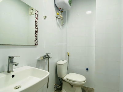 Ton Duc Thang Street, Vietnam Ton Duc Thang Street, Vietnam