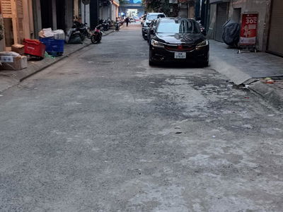 Hoang Quoc Viet Street, Vietnam Hoang Quoc Viet Street, Vietnam