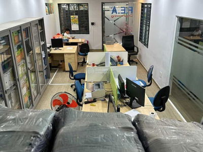 Le Van Sy Street, Vietnam Le Van Sy Street, Vietnam