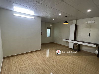 Trung Luc Street, Vietnam Trung Luc Street, Vietnam