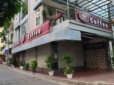 Hoang Cau Street Hoang Cau Street