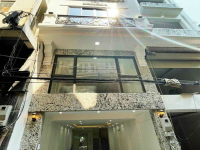 Huynh Thuc Khang Street, Vietnam Huynh Thuc Khang Street, Vietnam