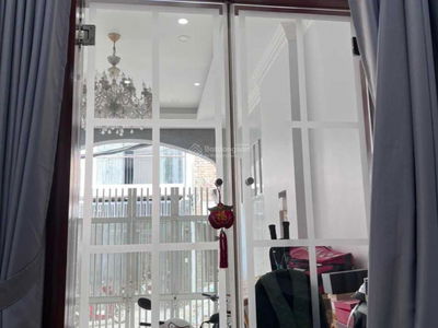 Le Van Sy Street, Vietnam Le Van Sy Street, Vietnam