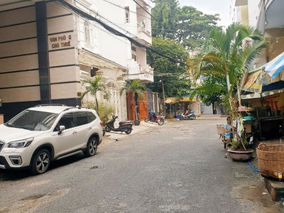 Cong Hoa Street, Vietnam Cong Hoa Street, Vietnam