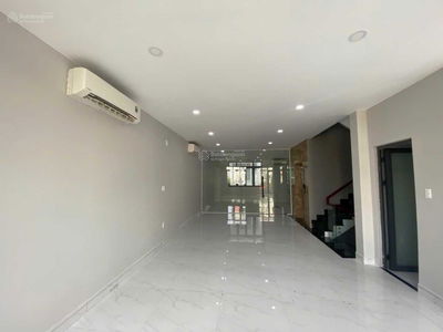 Him Lam Kenh Te, Vietnam  Him Lam Kenh Te, Vietnam