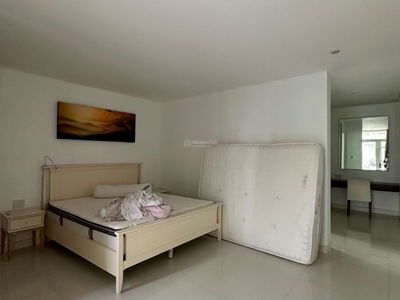 My Van 1&2, Vietnam My Van 1&2, Vietnam