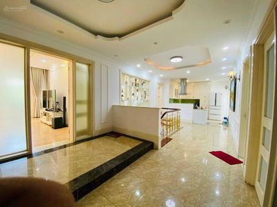 Ngo Quyen Street, Vietnam Ngo Quyen Street, Vietnam