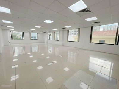 Ngo Quyen Street, Vietnam Ngo Quyen Street, Vietnam